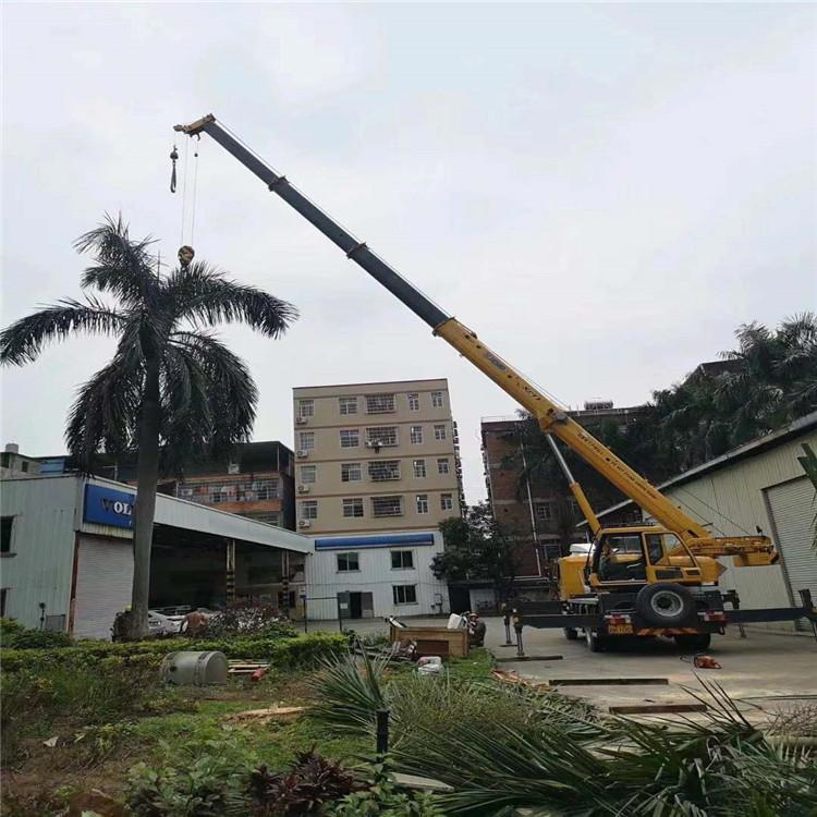 英山汽车吊出租多少钱？全面解析与市场行情