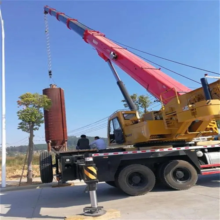 英山专业吊车租赁多少钱