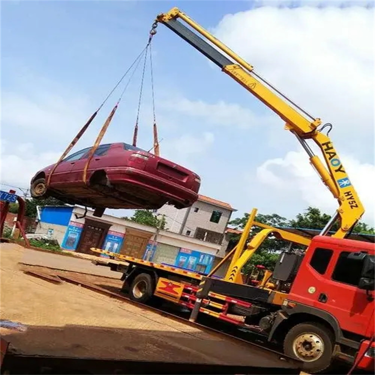 英山吊车救援小汽车怎么吊